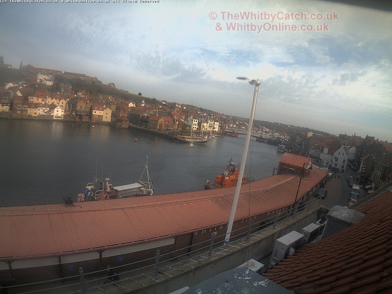 Whitby Sun 30th April 2017 18:25.