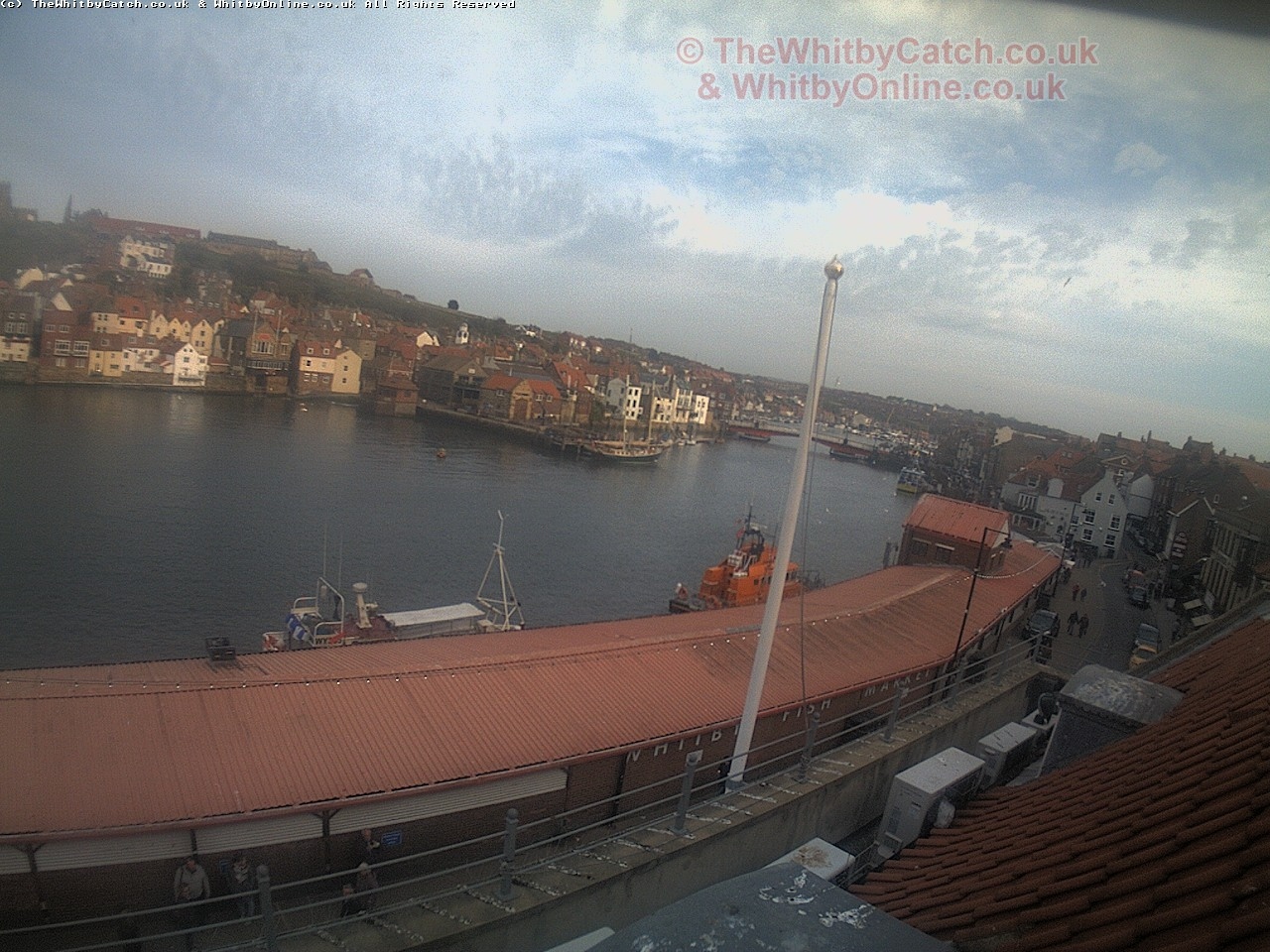 Whitby Sun 30th April 2017 18:27.