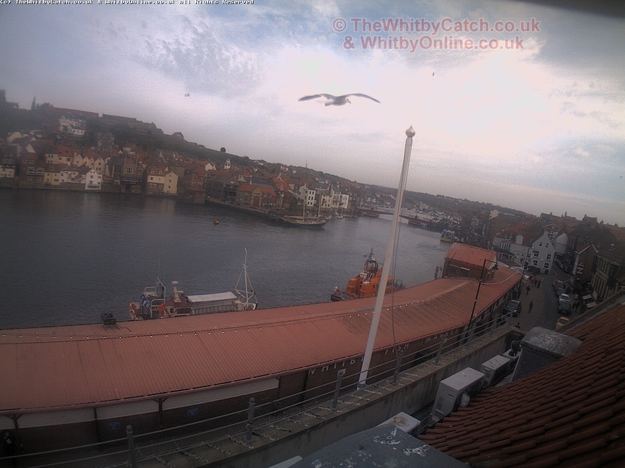 Whitby Sun 30th April 2017 18:36.