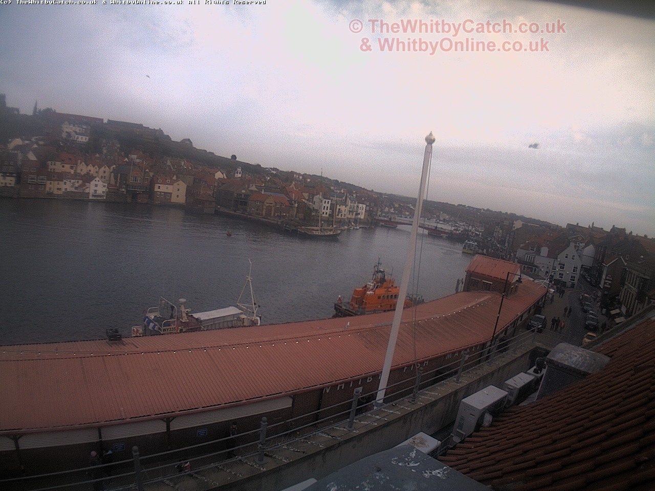 Whitby Sun 30th April 2017 18:43.