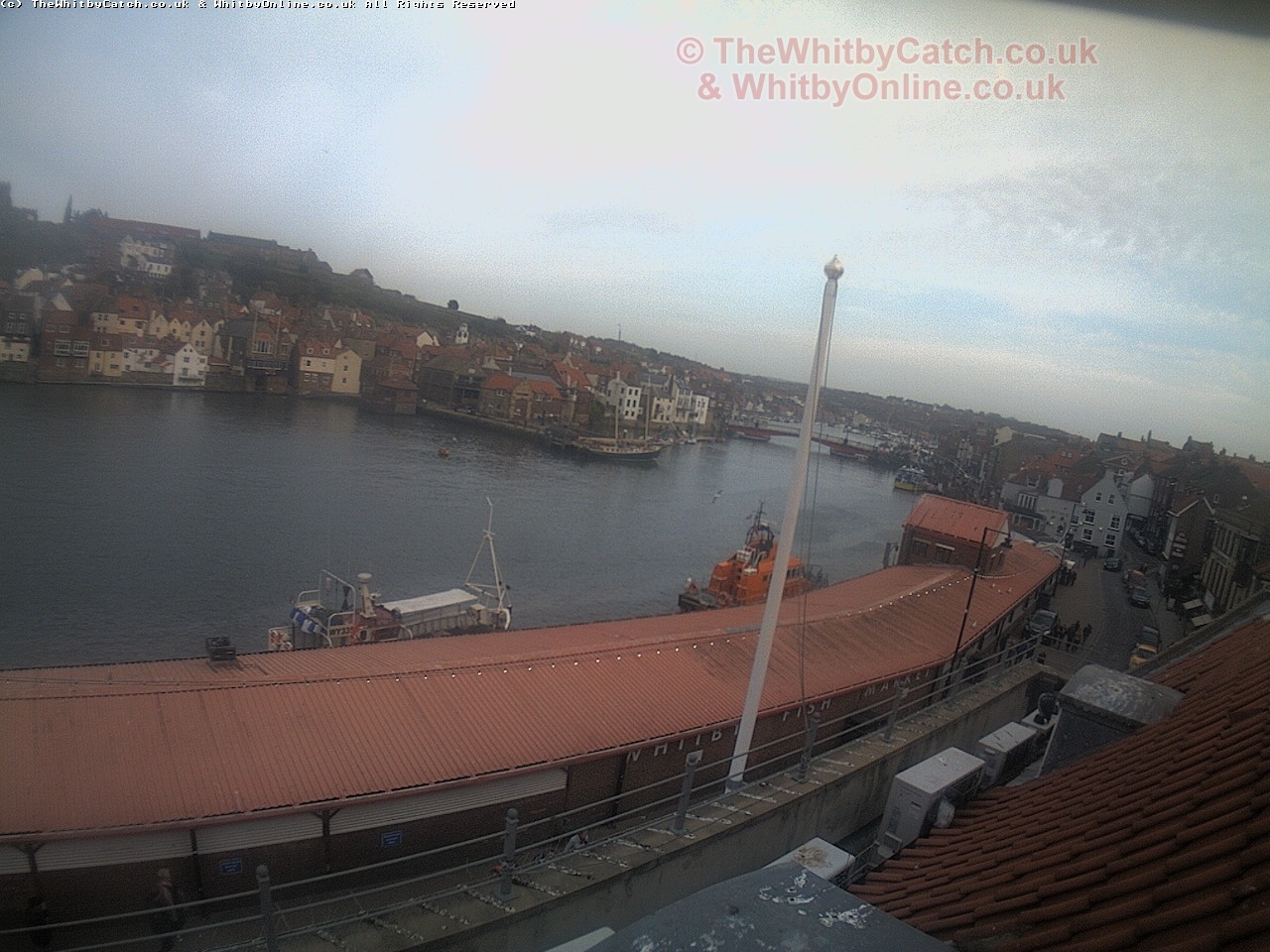 Whitby Sun 30th April 2017 18:52.