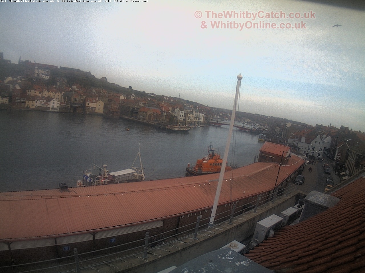 Whitby Sun 30th April 2017 18:56.