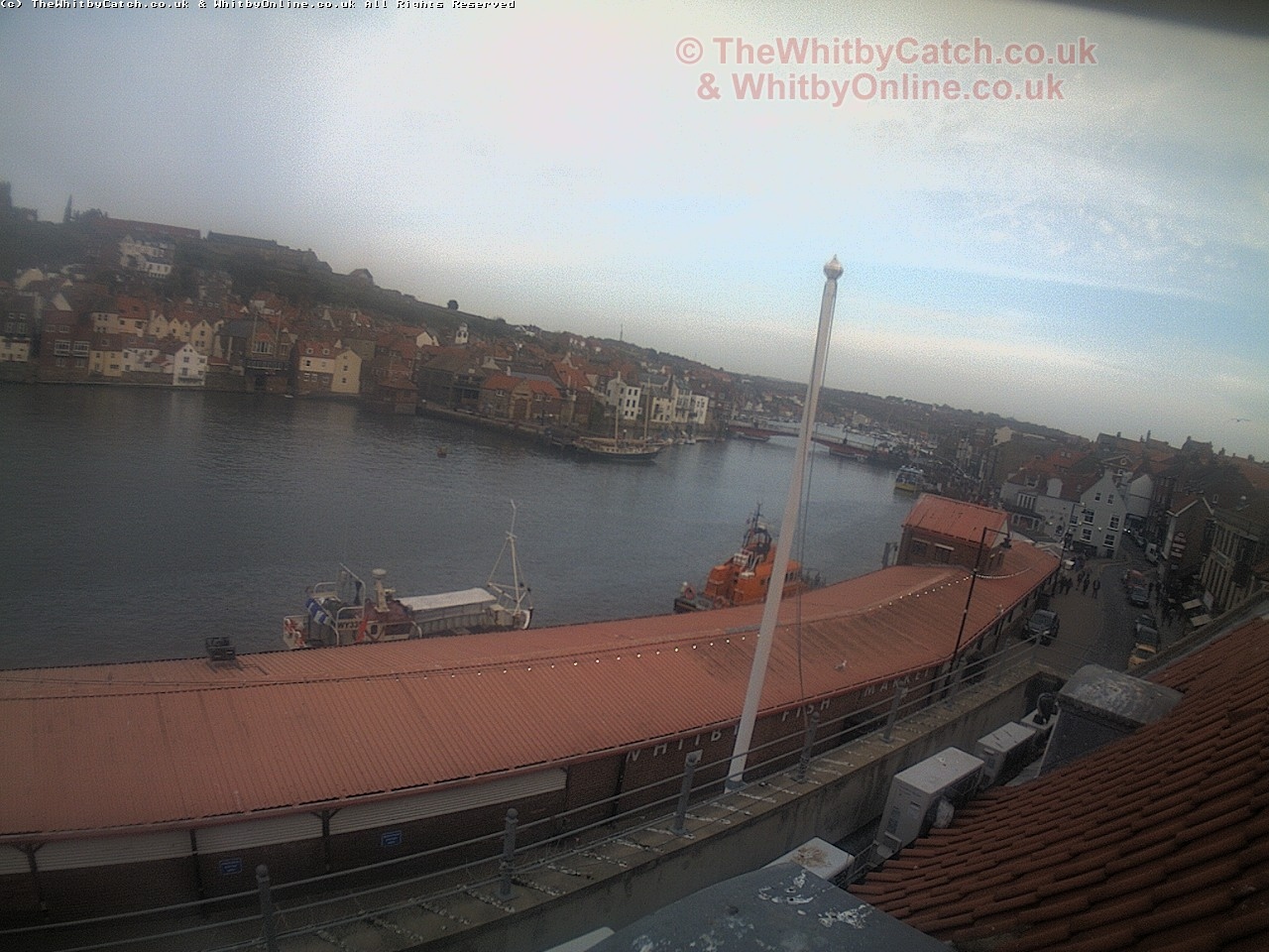 Whitby Sun 30th April 2017 18:57.