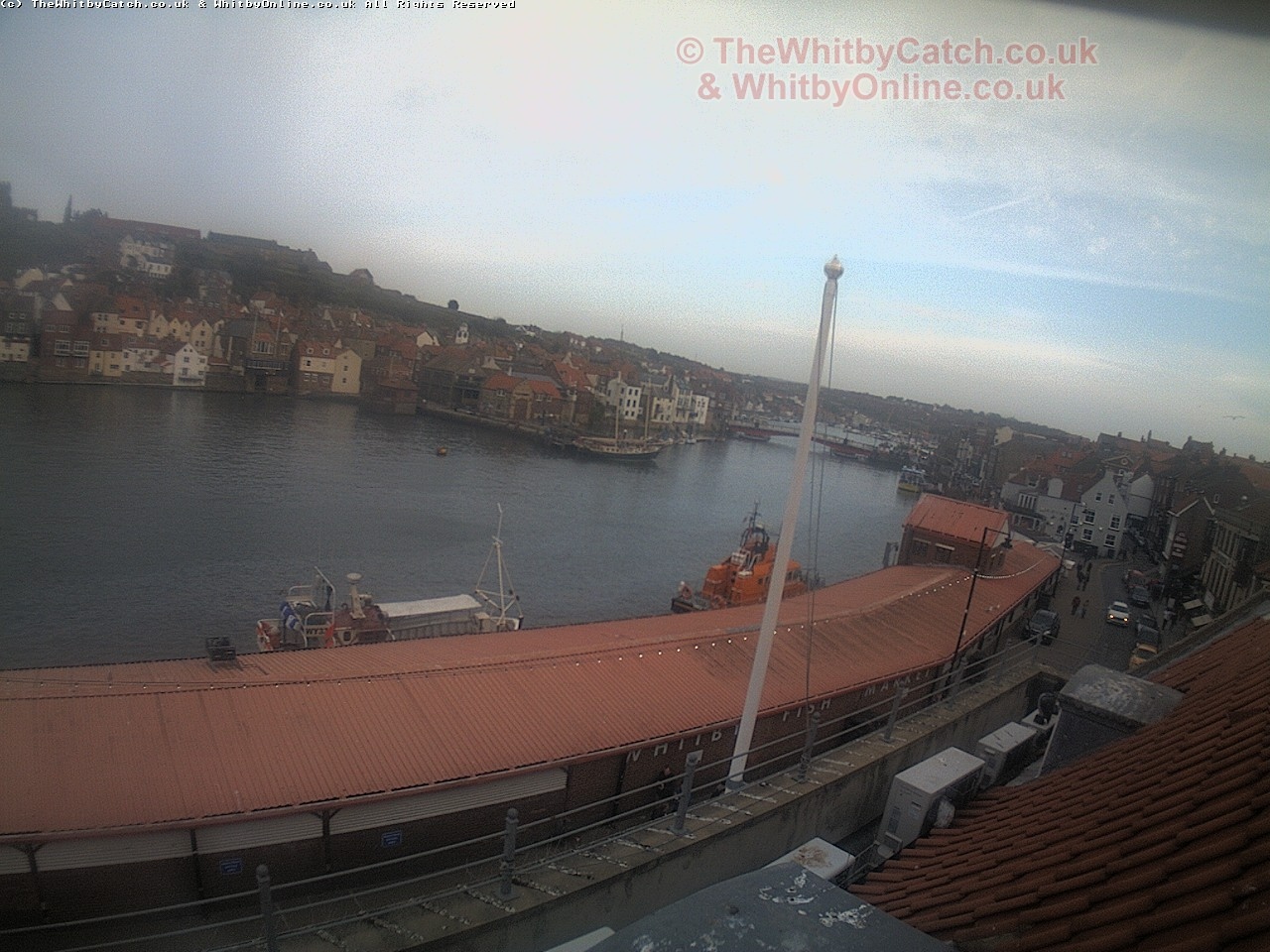 Whitby Sun 30th April 2017 18:58.