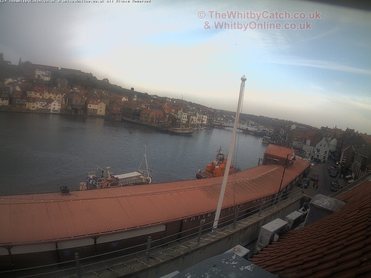 Whitby Sun 30th April 2017 19:07.