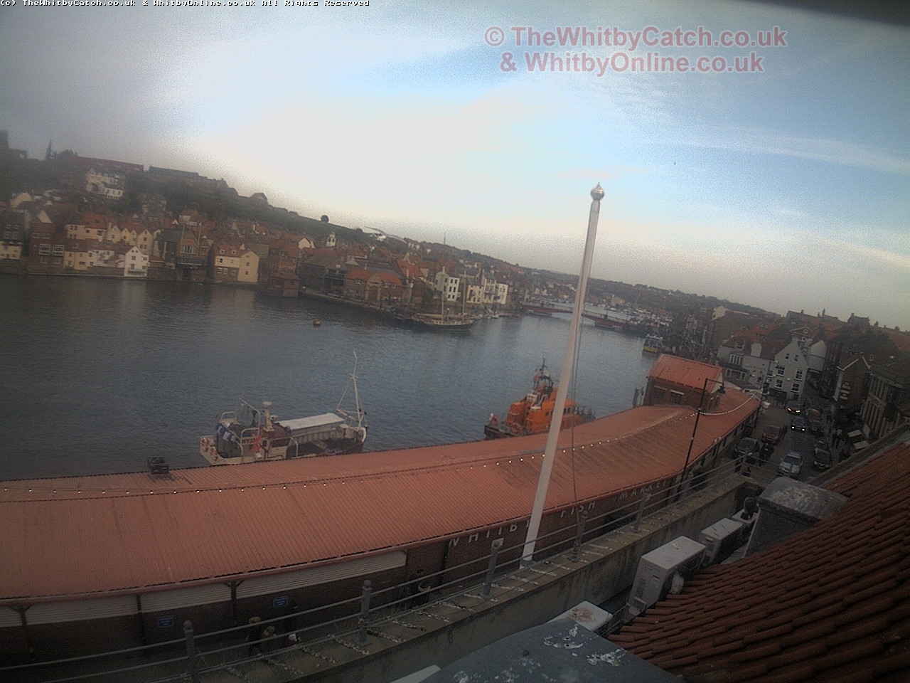 Whitby Sun 30th April 2017 19:09.