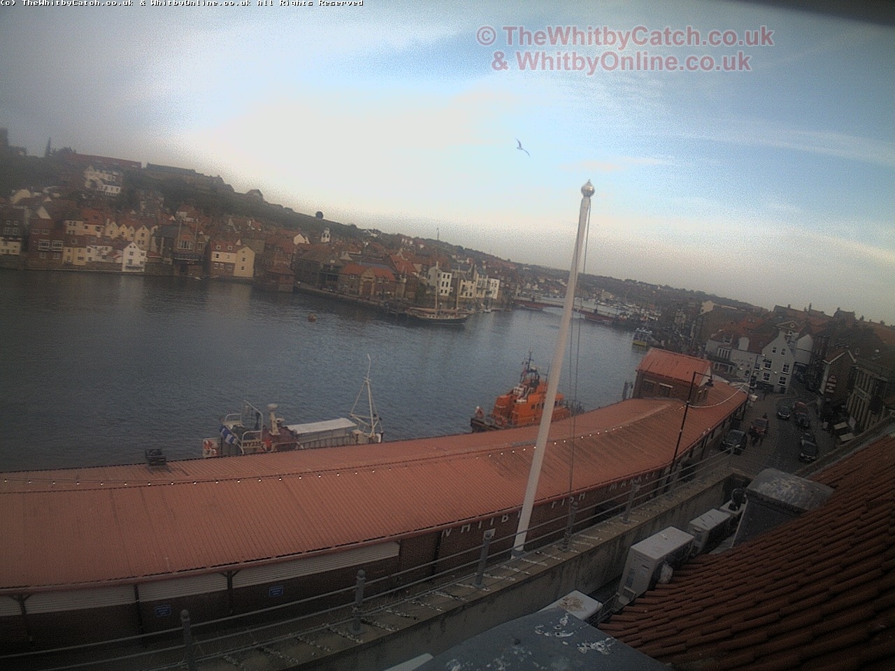 Whitby Sun 30th April 2017 19:10.