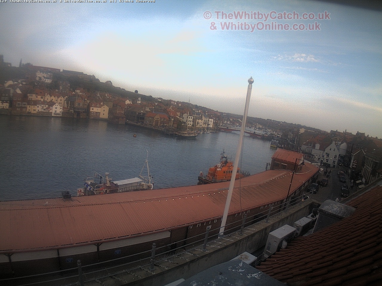 Whitby Sun 30th April 2017 19:15.