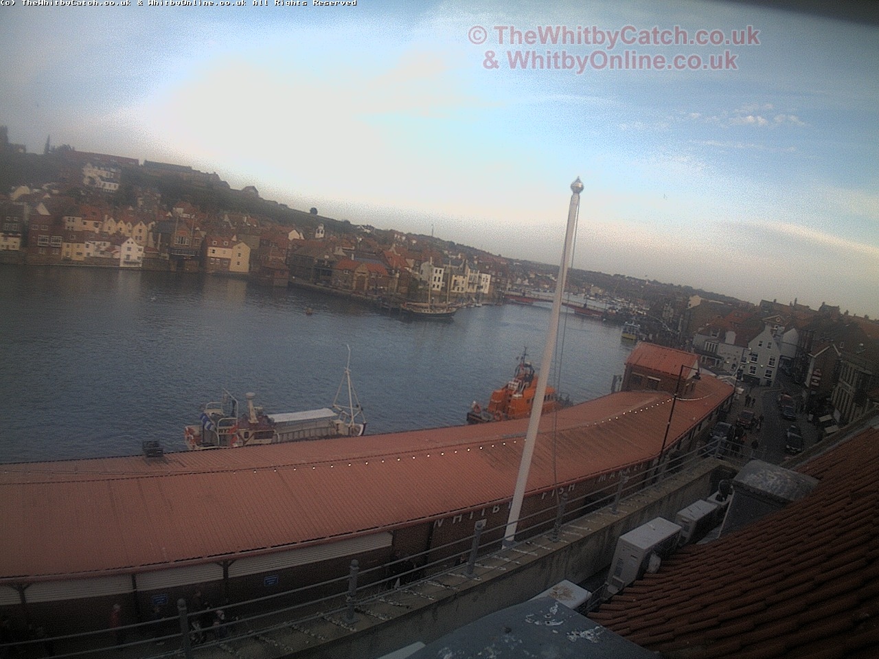 Whitby Sun 30th April 2017 19:17.