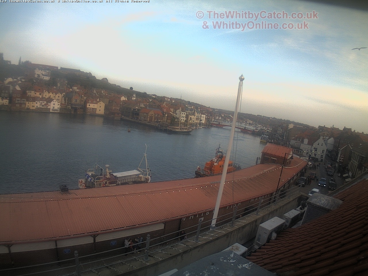 Whitby Sun 30th April 2017 19:25.