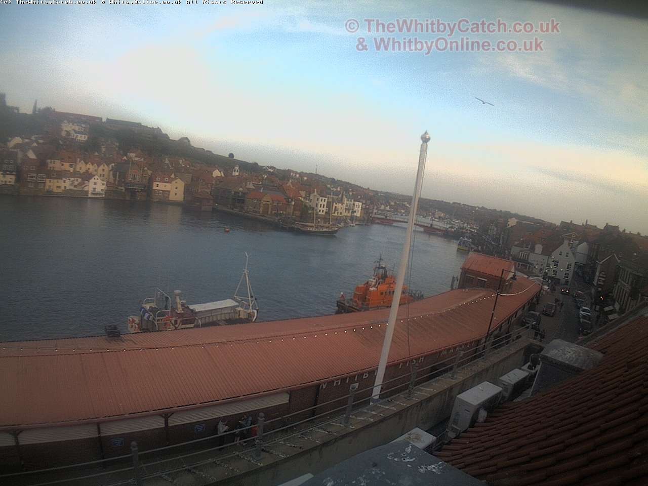 Whitby Sun 30th April 2017 19:26.