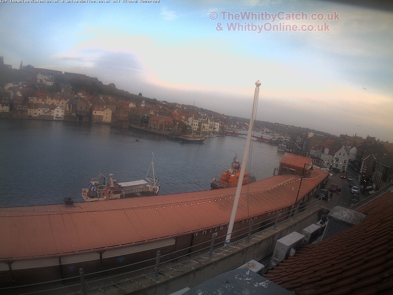 Whitby Sun 30th April 2017 19:44.