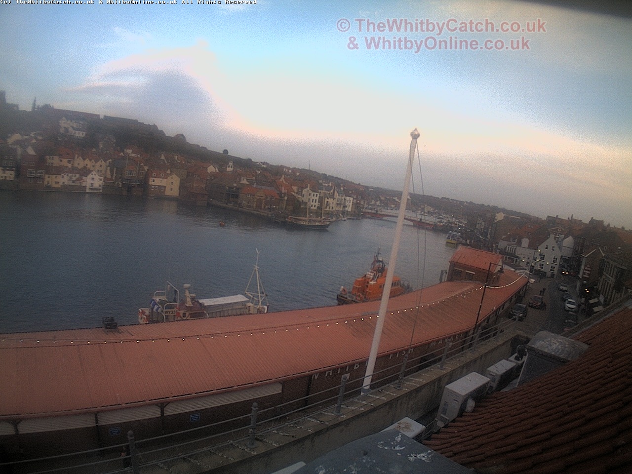 Whitby Sun 30th April 2017 19:46.