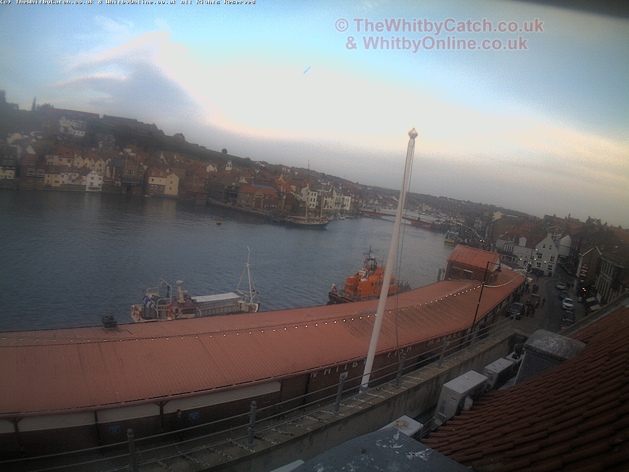 Whitby Sun 30th April 2017 19:48.