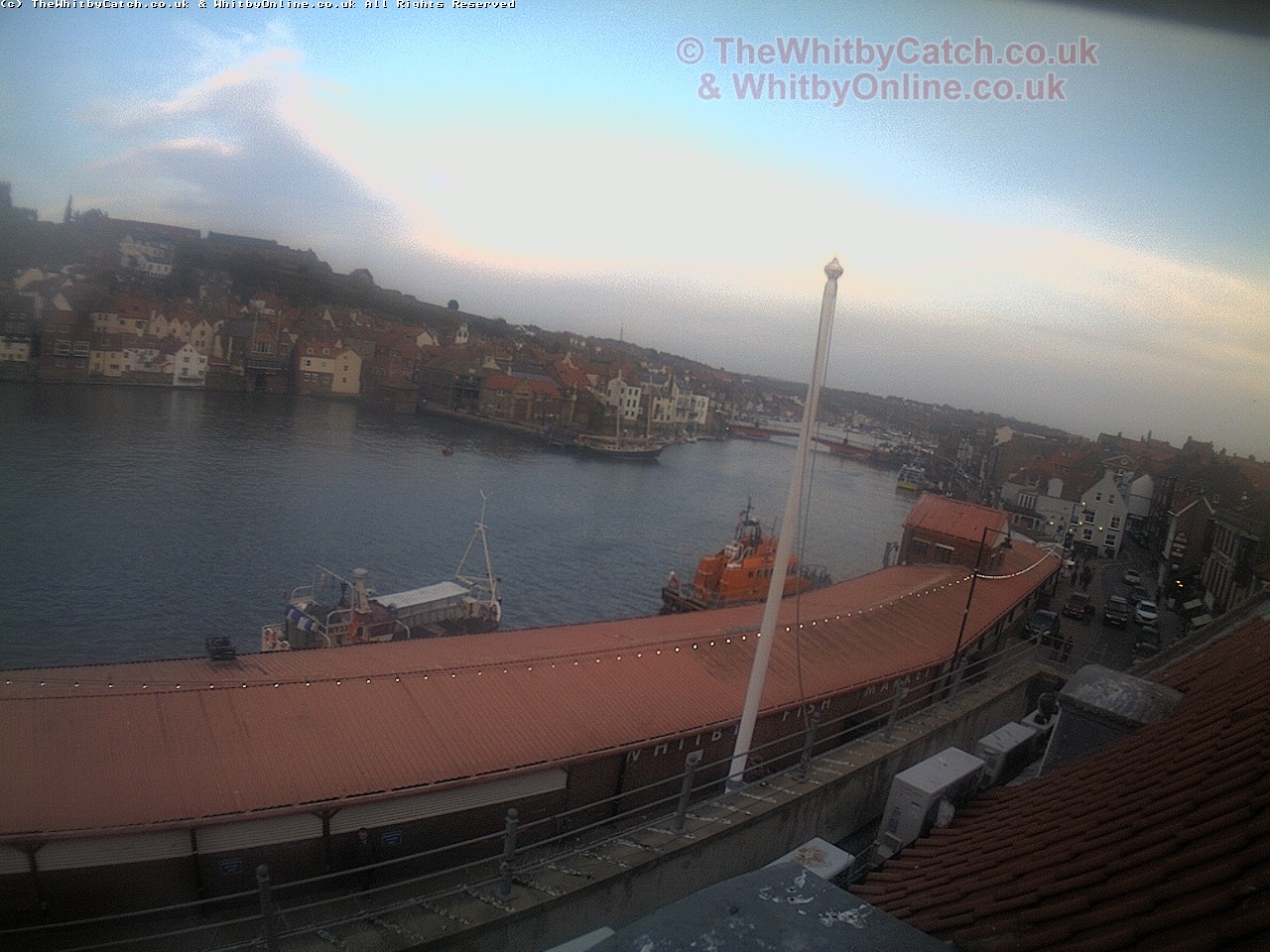 Whitby Sun 30th April 2017 19:49.