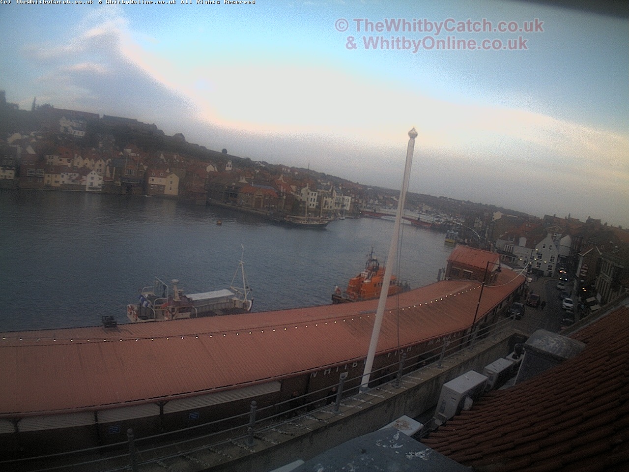 Whitby Sun 30th April 2017 19:50.