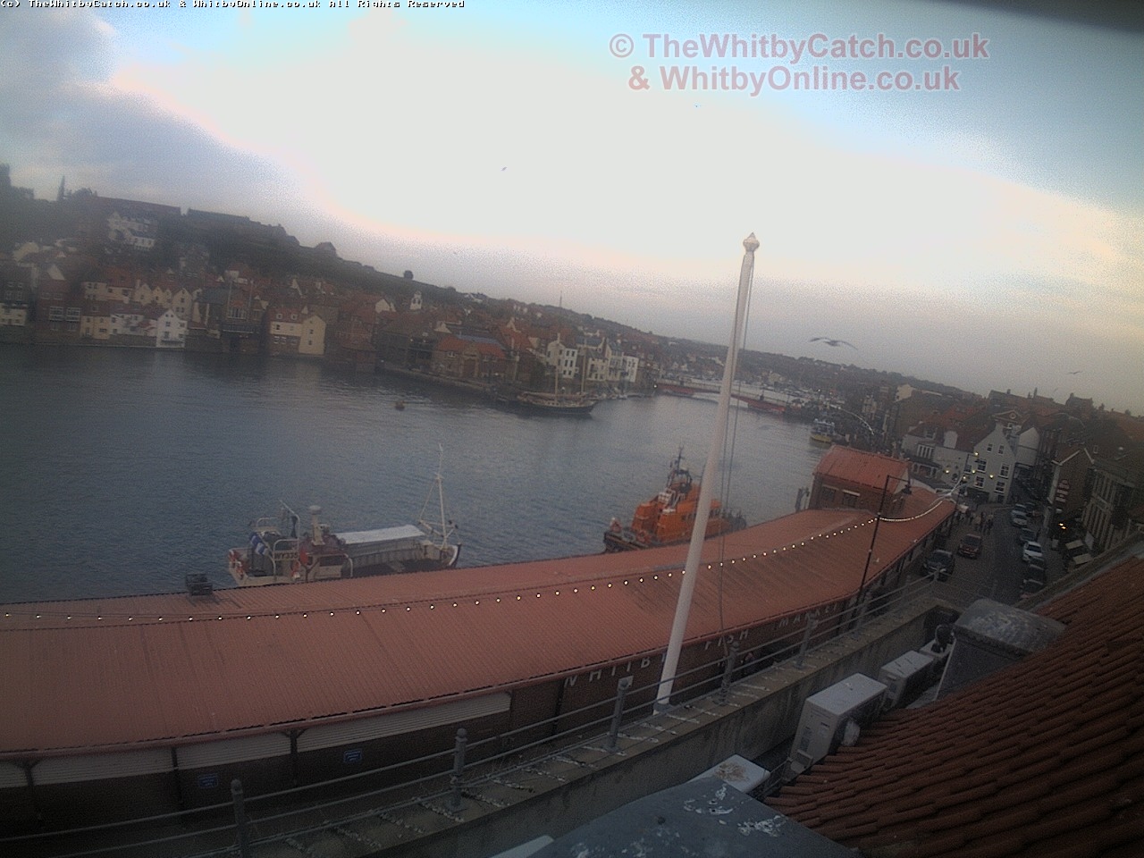 Whitby Sun 30th April 2017 19:53.