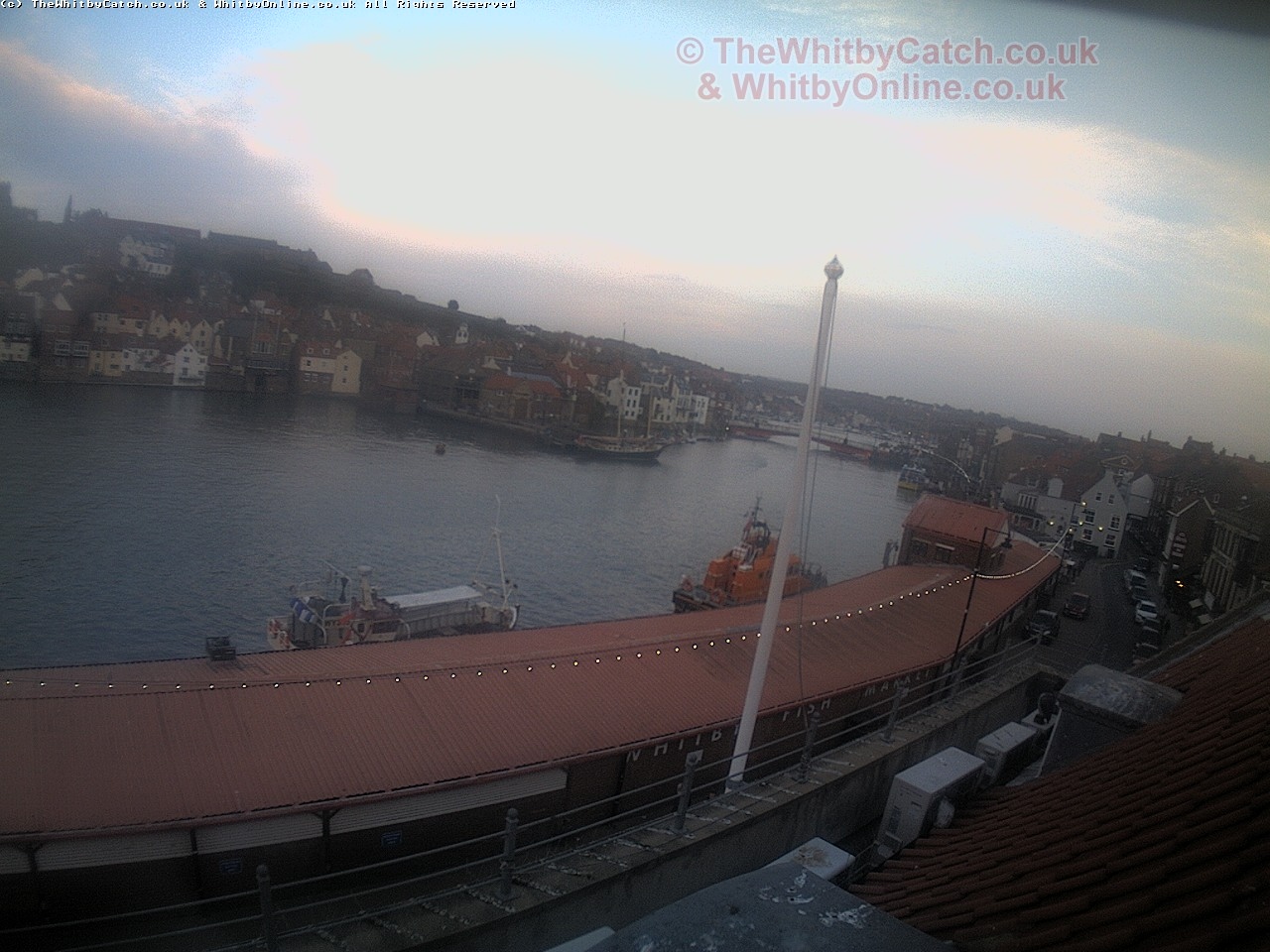 Whitby Sun 30th April 2017 19:57.