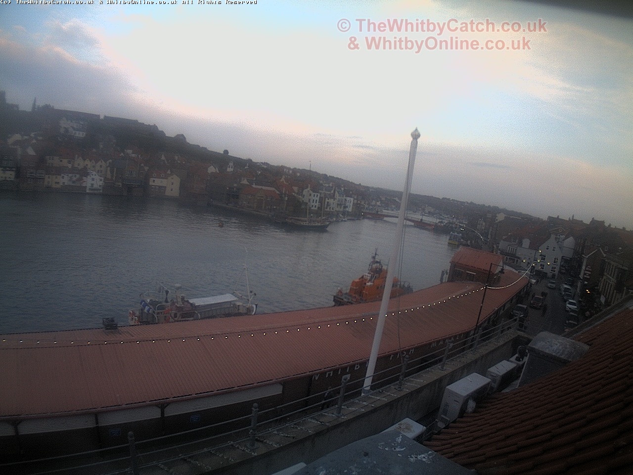 Whitby Sun 30th April 2017 20:00.