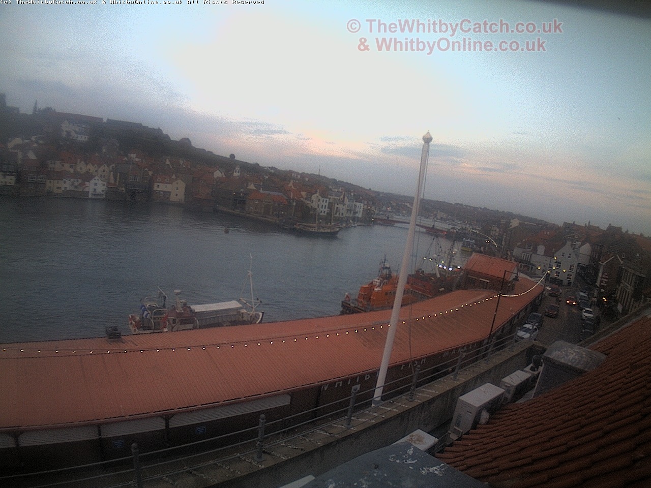 Whitby Sun 30th April 2017 20:11.