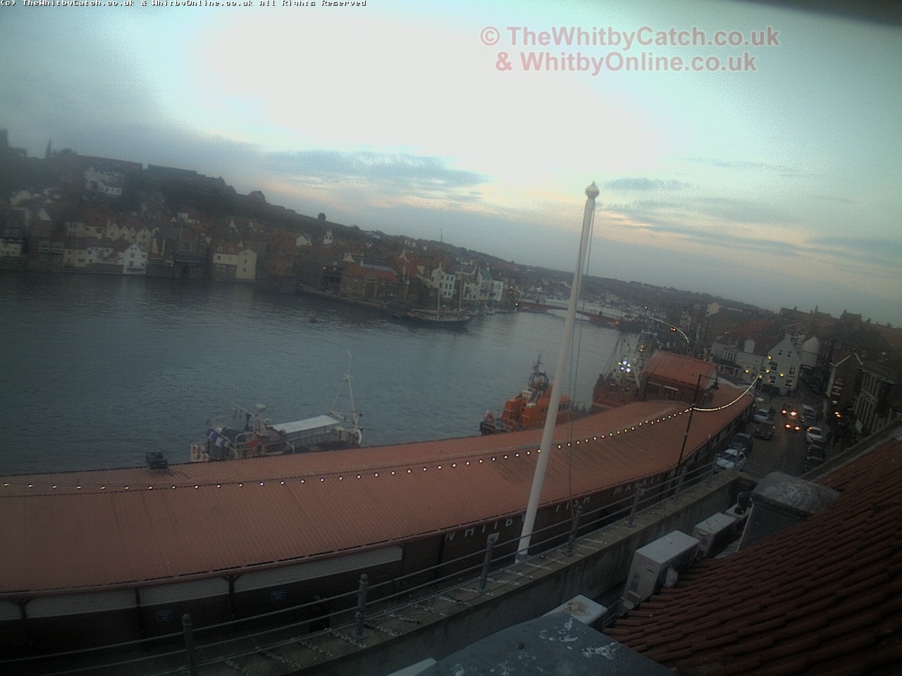 Whitby Sun 30th April 2017 20:16.