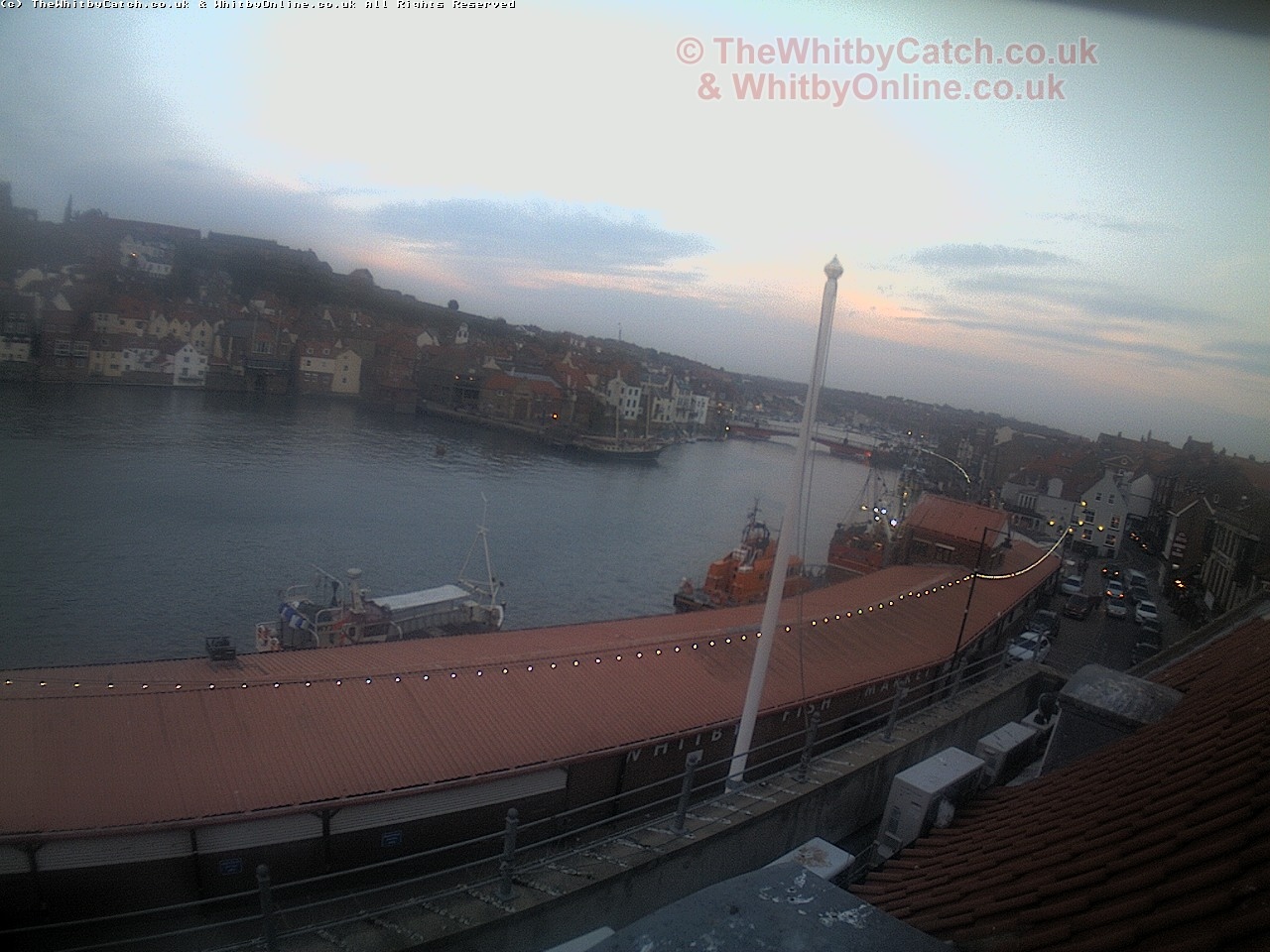 Whitby Sun 30th April 2017 20:18.