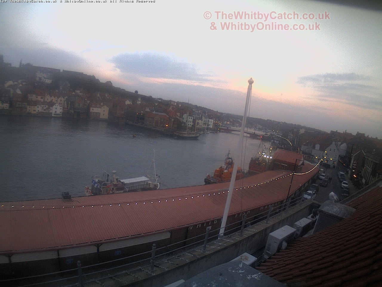 Whitby Sun 30th April 2017 20:22.