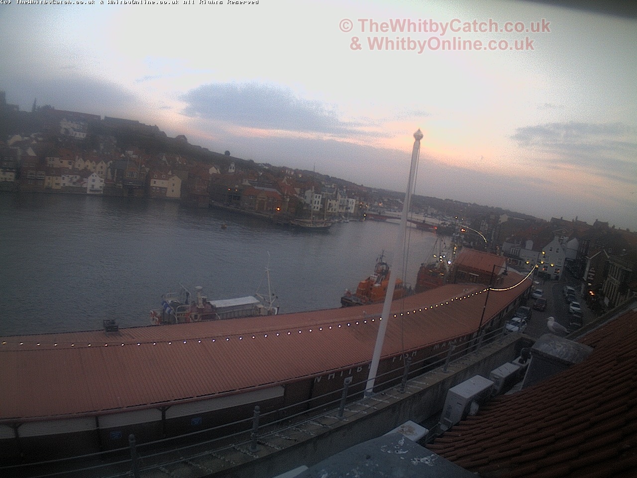 Whitby Sun 30th April 2017 20:23.