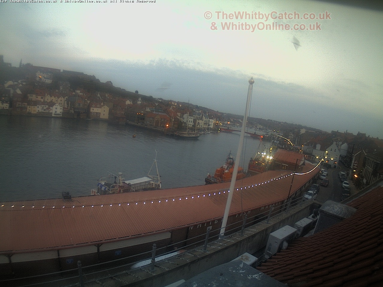 Whitby Sun 30th April 2017 20:39.