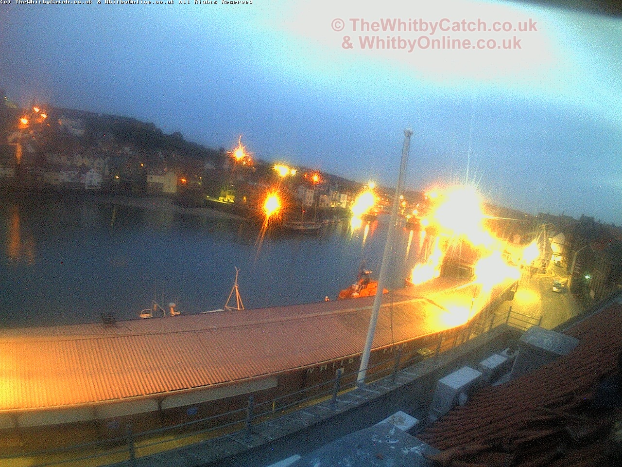 Whitby Mon 1st May 2017 04:52.