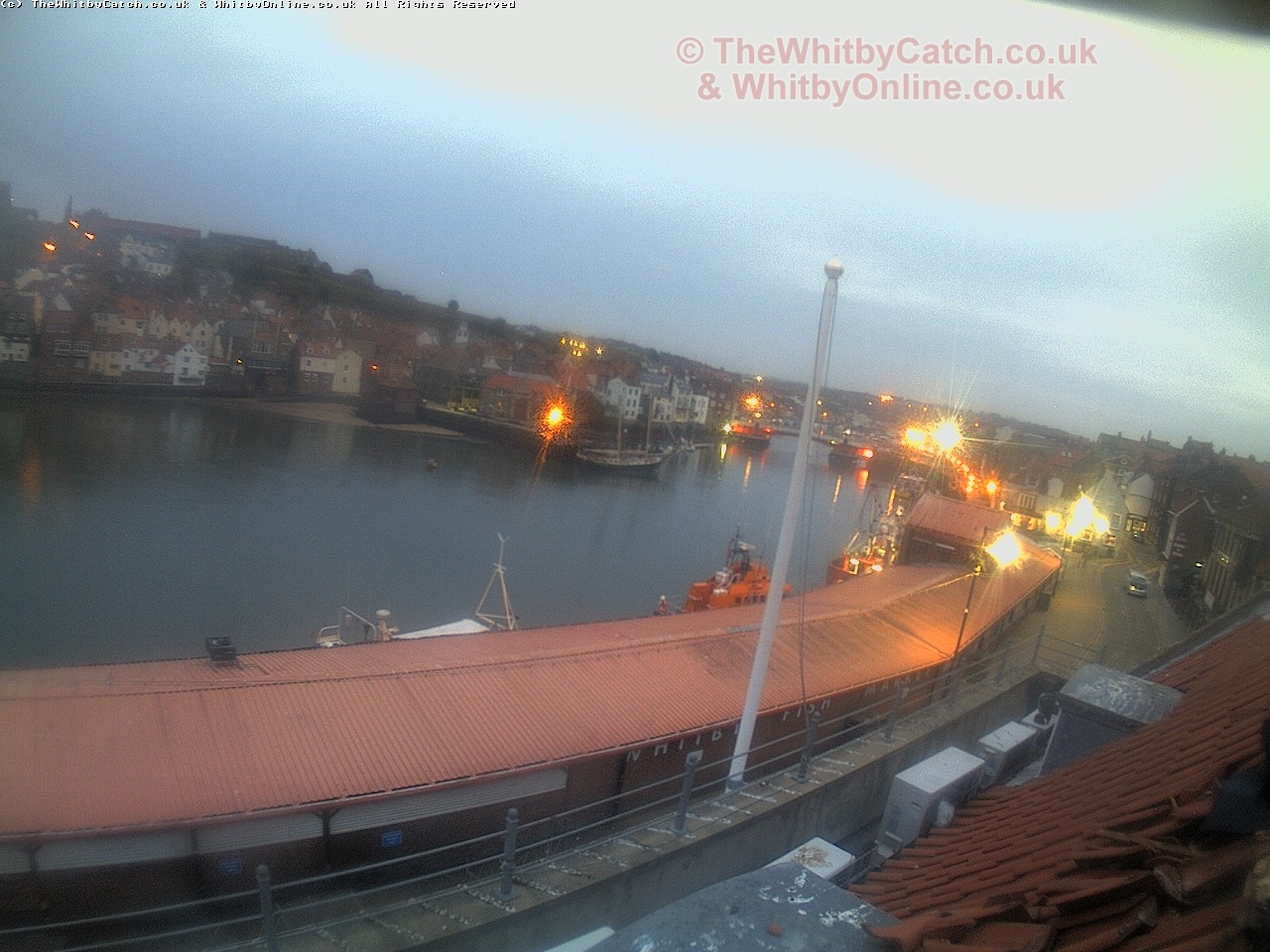 Whitby Mon 1st May 2017 05:11.