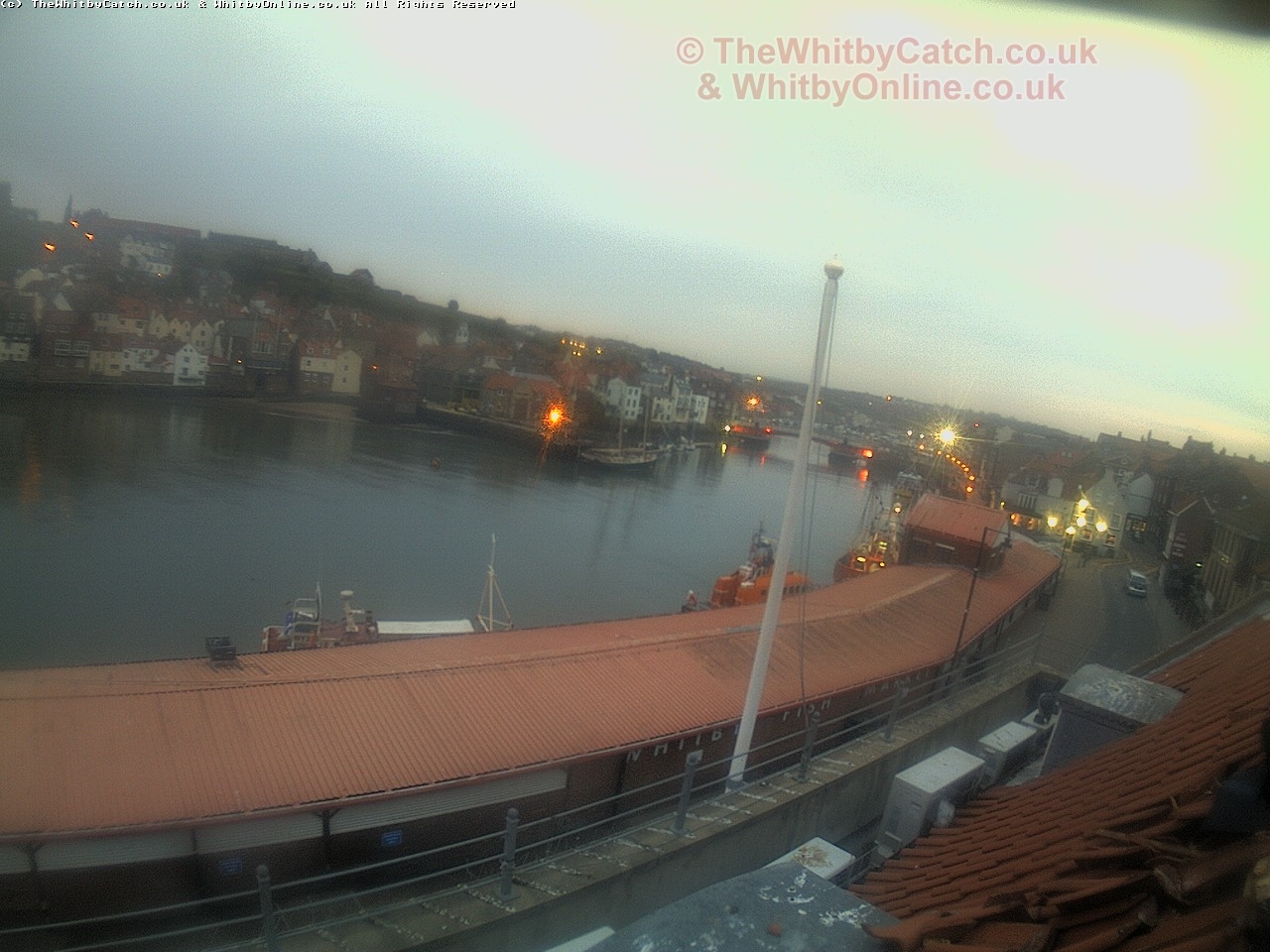 Whitby Mon 1st May 2017 05:22.