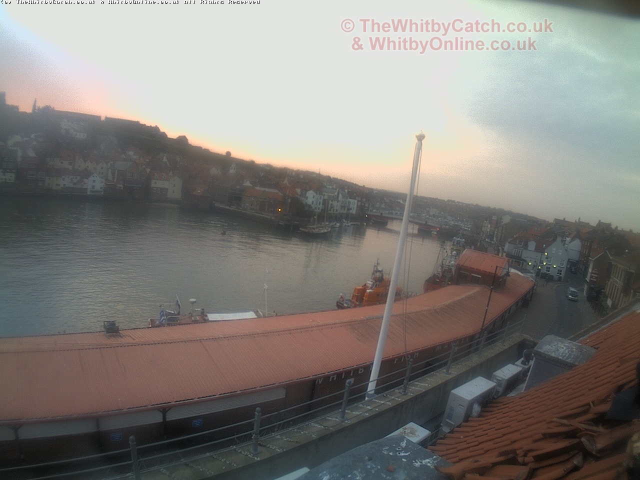 Whitby Mon 1st May 2017 05:50.