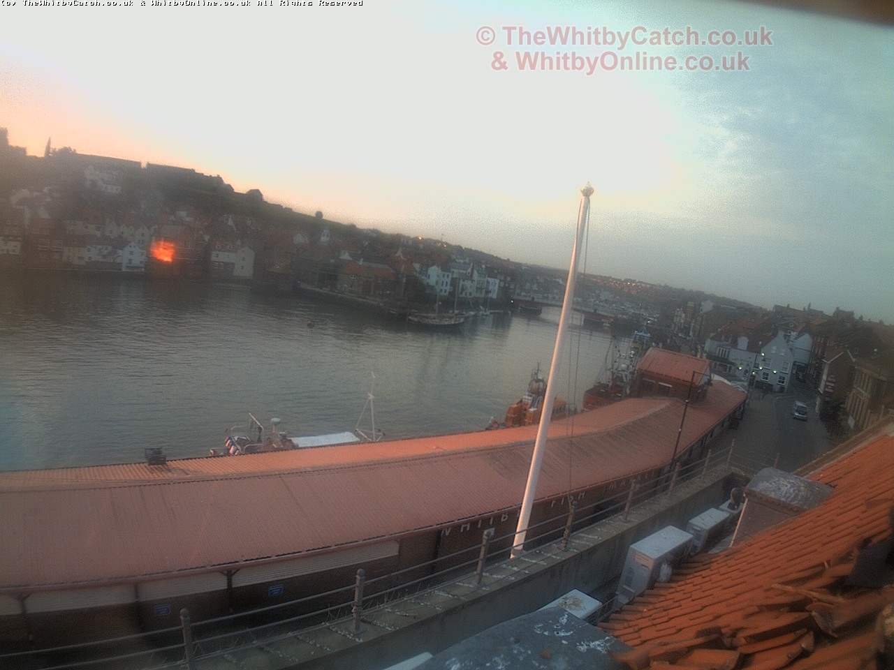 Whitby Mon 1st May 2017 05:56.