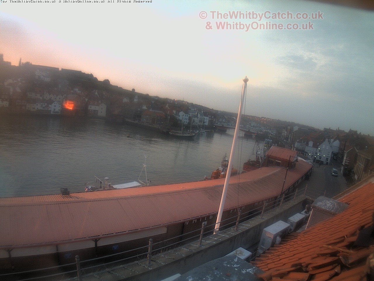 Whitby Mon 1st May 2017 05:57.