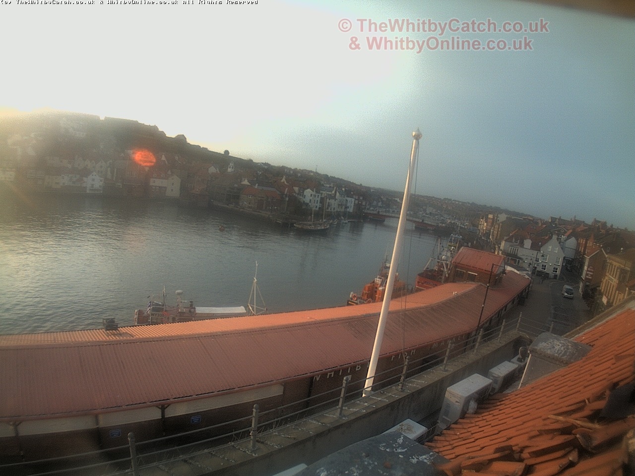 Whitby Mon 1st May 2017 06:34.