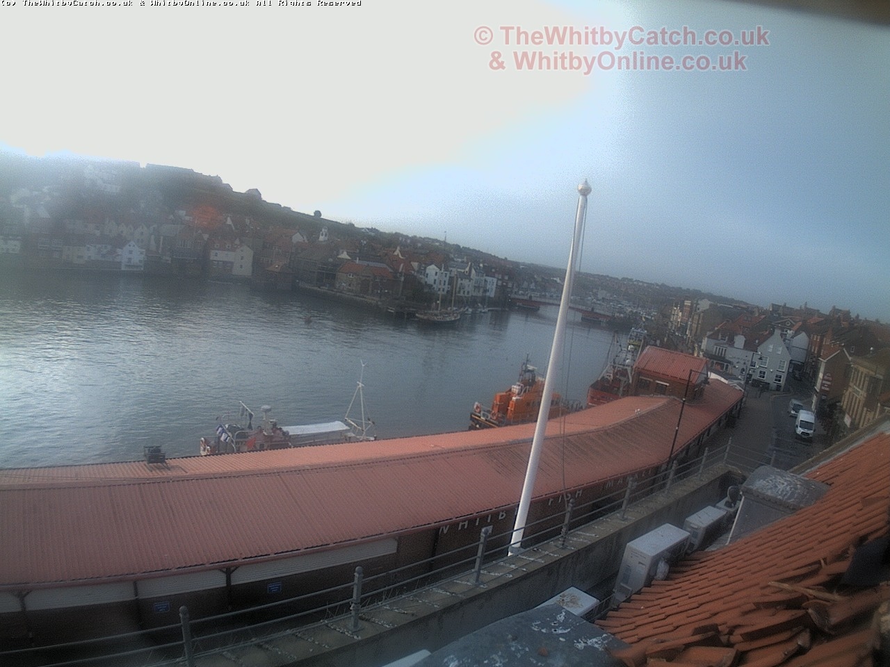 Whitby Mon 1st May 2017 06:39.