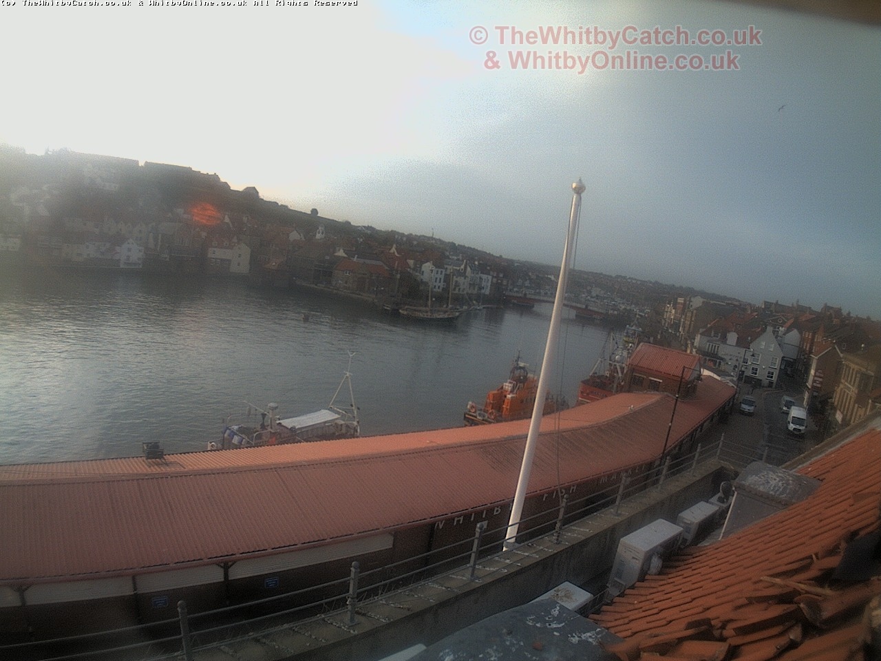 Whitby Mon 1st May 2017 06:40.