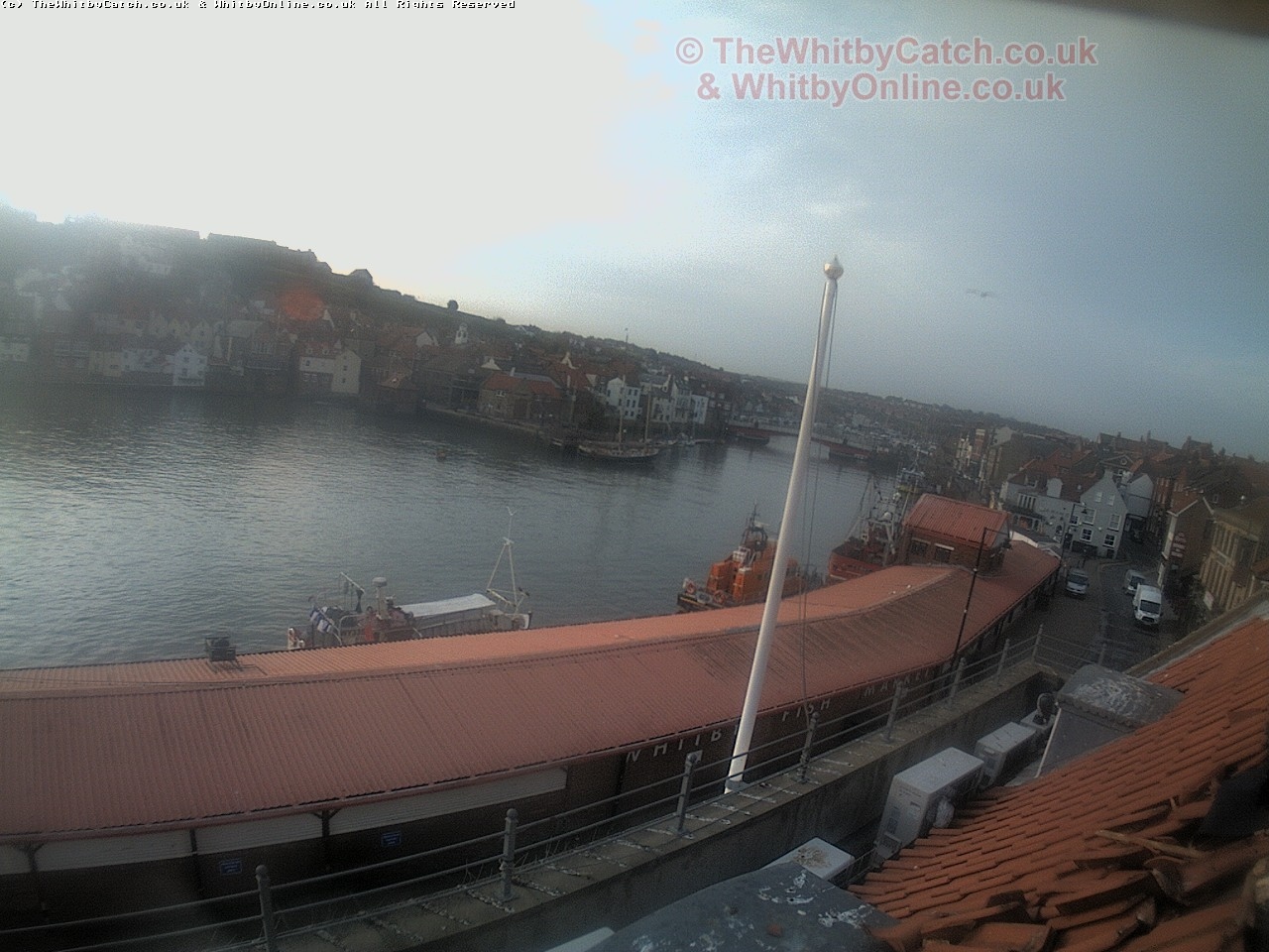 Whitby Mon 1st May 2017 06:44.