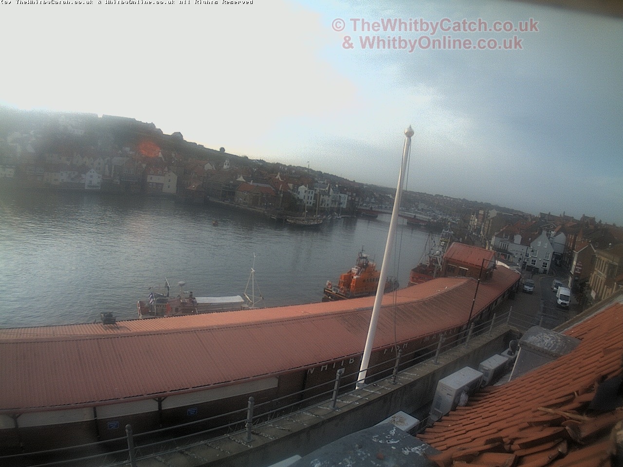 Whitby Mon 1st May 2017 06:46.