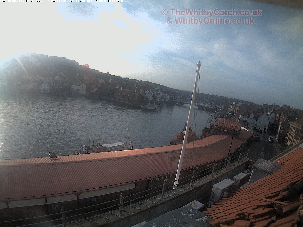 Whitby Mon 1st May 2017 07:27.