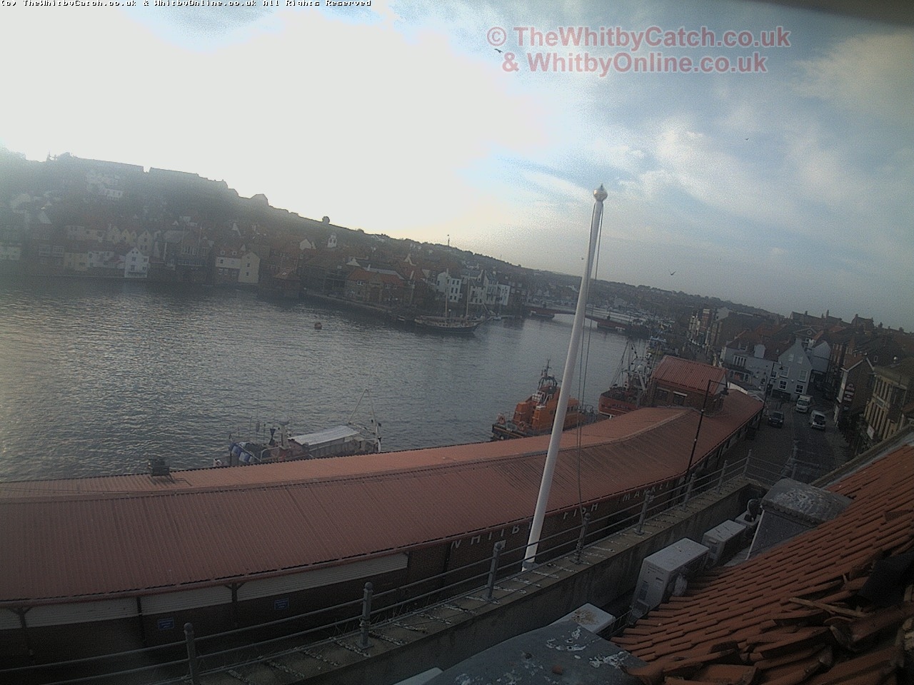 Whitby Mon 1st May 2017 07:28.