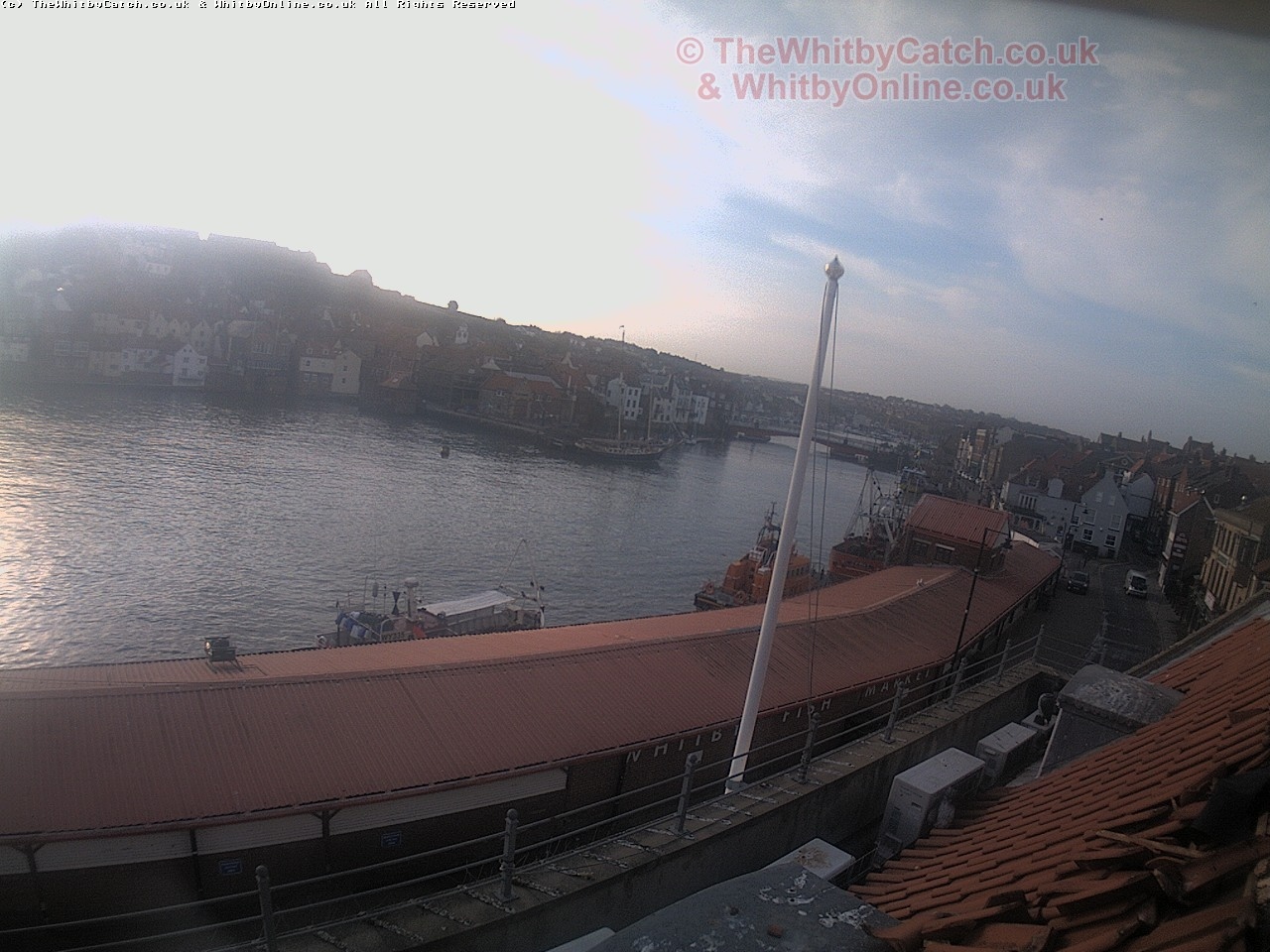 Whitby Mon 1st May 2017 07:34.