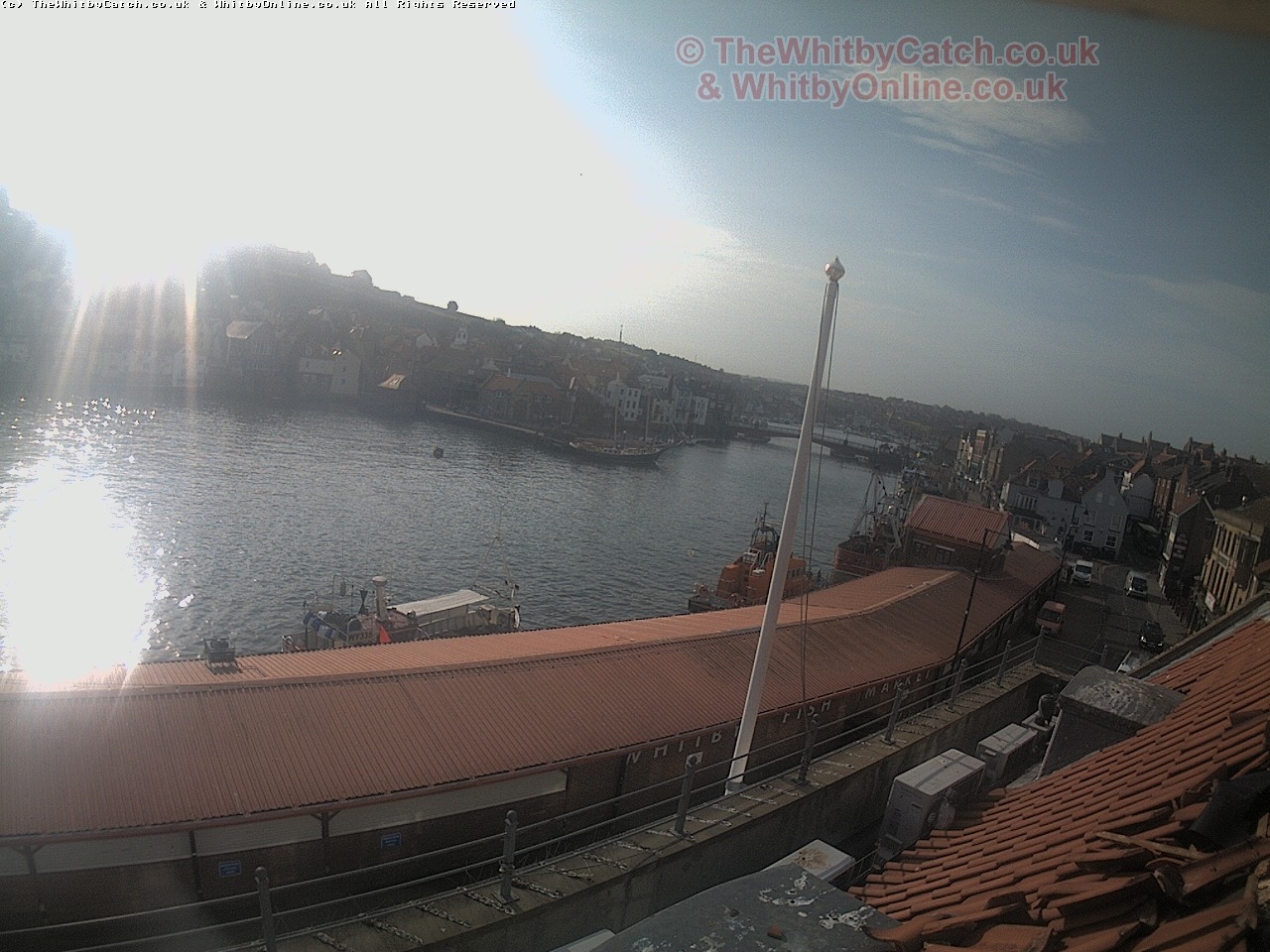 Whitby Mon 1st May 2017 08:33.