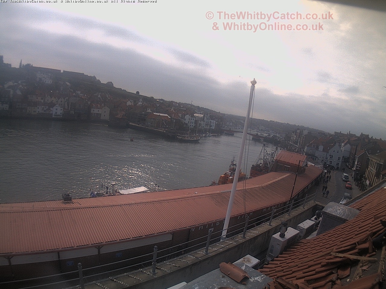 Whitby Mon 1st May 2017 10:16.