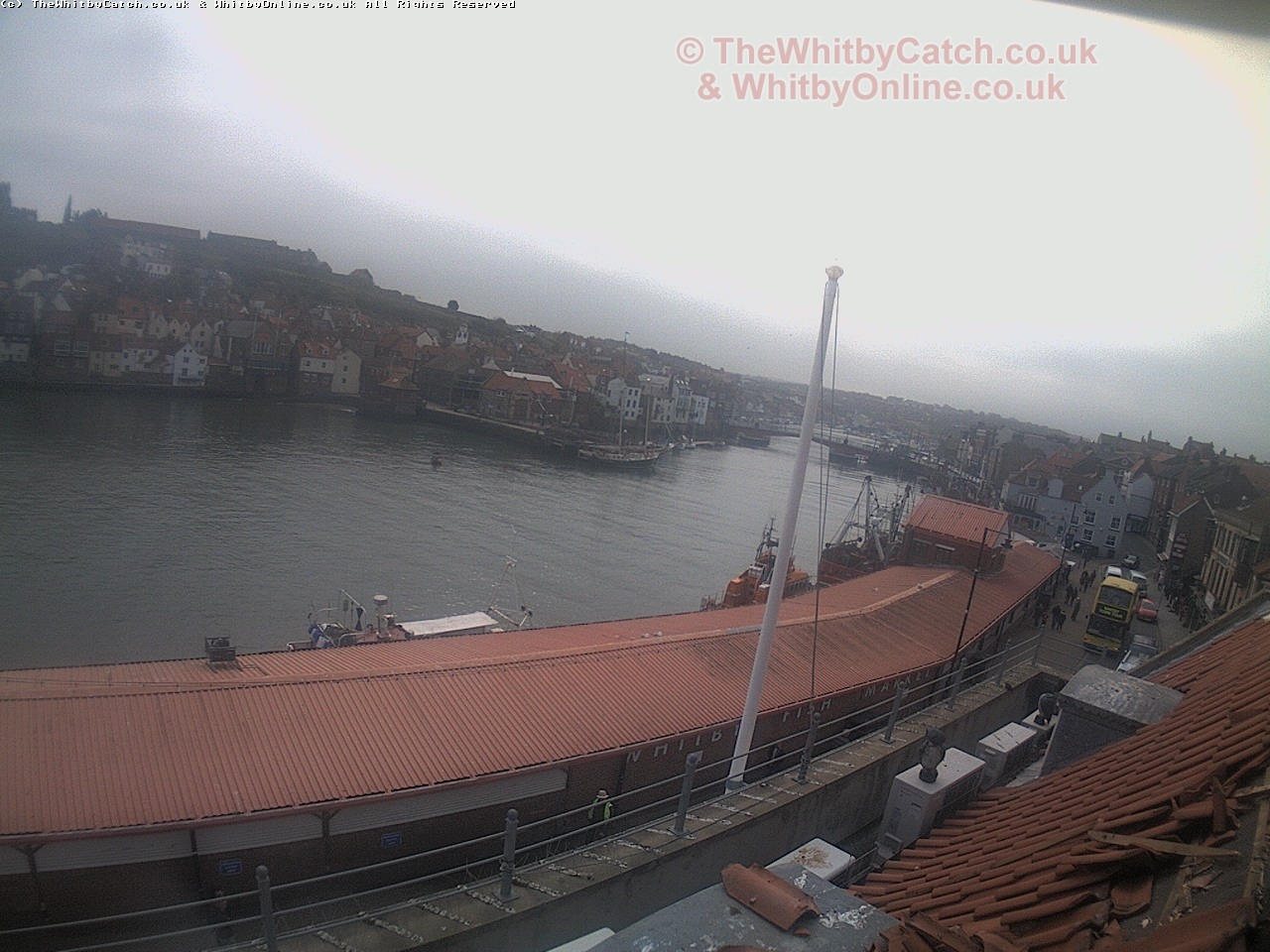 Whitby Mon 1st May 2017 10:25.