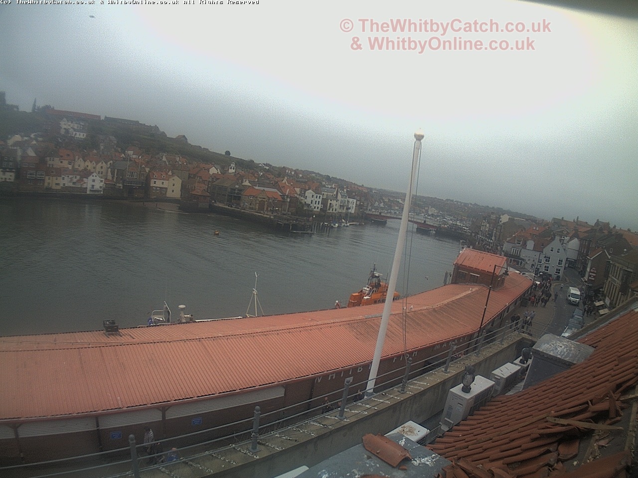 Whitby Mon 1st May 2017 11:02.