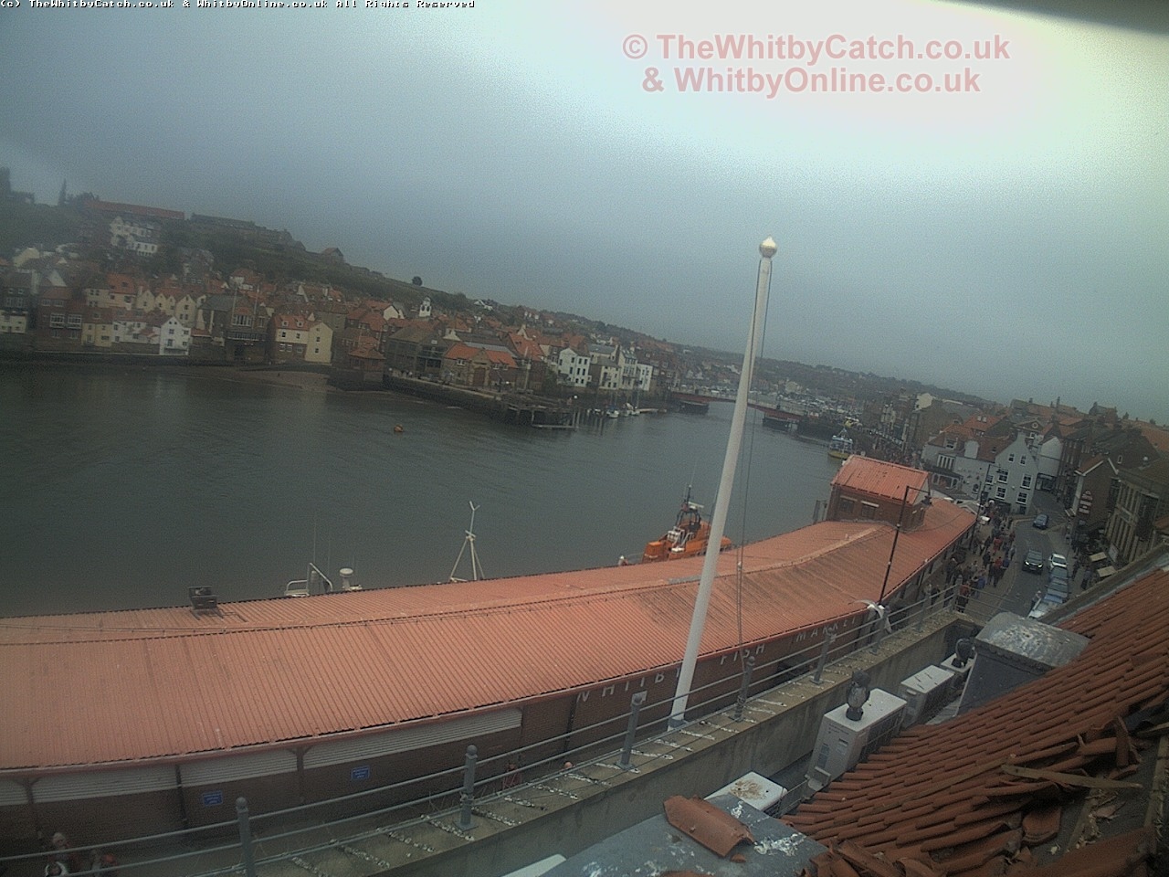 Whitby Mon 1st May 2017 11:12.