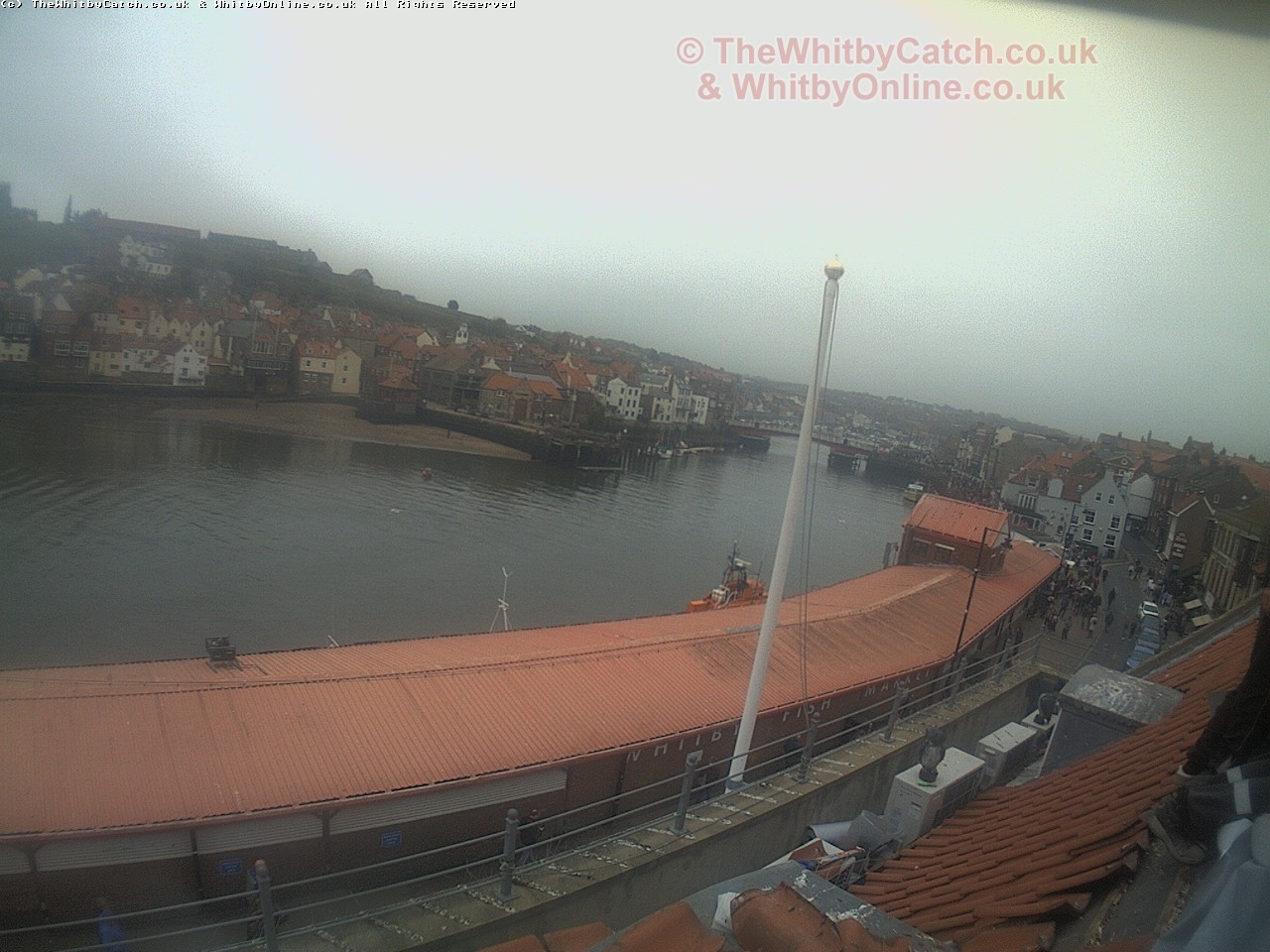 Whitby Mon 1st May 2017 12:12.