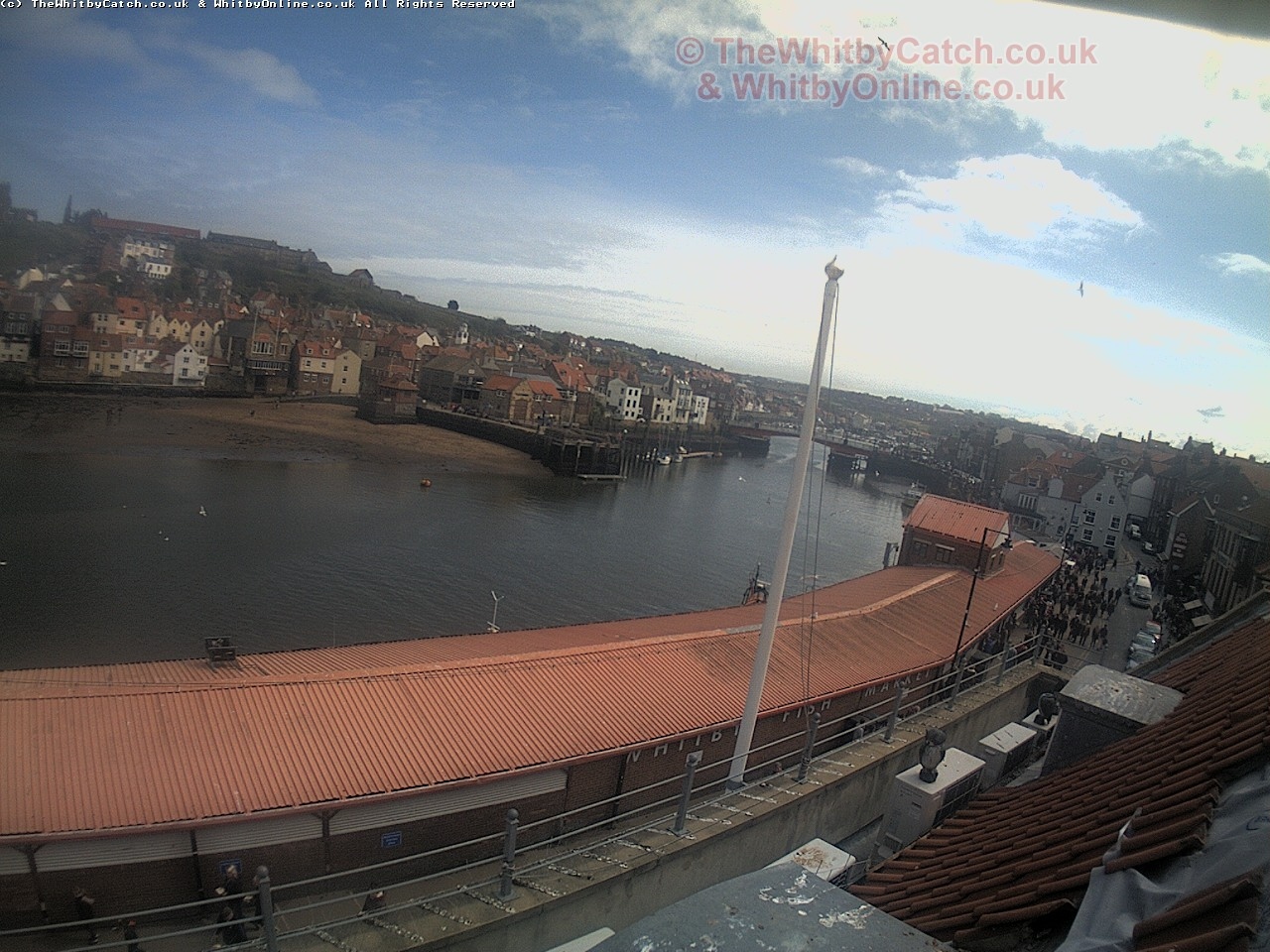 Whitby Mon 1st May 2017 14:06.